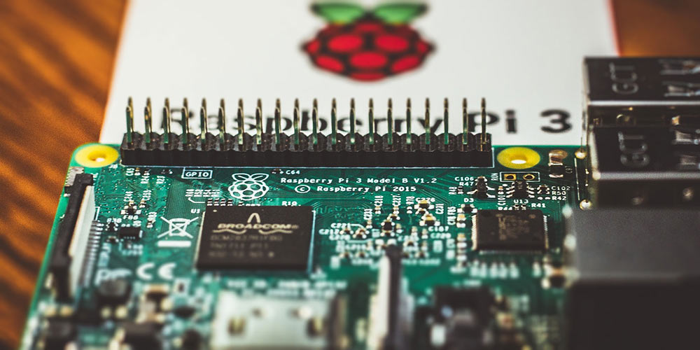 Raspberry Pi GPIO Pins Programming Using Python [Full Guide]